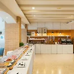 ángeles Hotel 4*