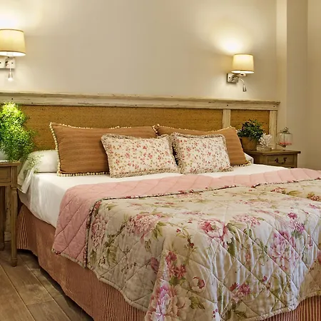 Hotel Angeles 4*