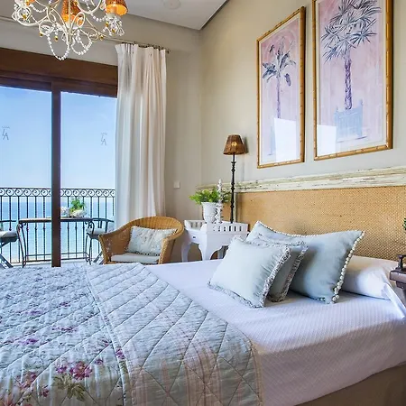 Hotel Angeles 4*