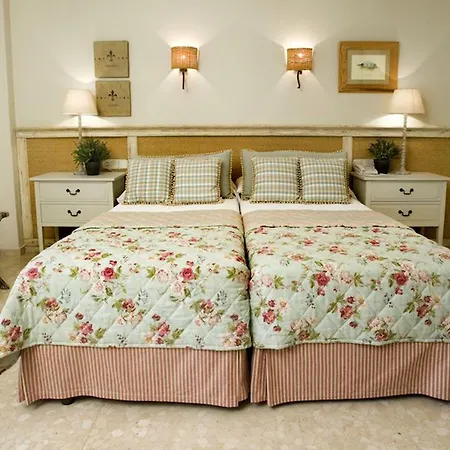 Angeles 酒店 德尼亚